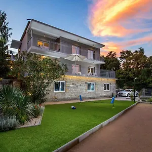 Villa Lovran, Heated Pool And
